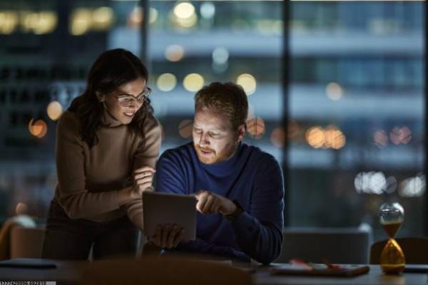 体育培训招生海报背景(图1)